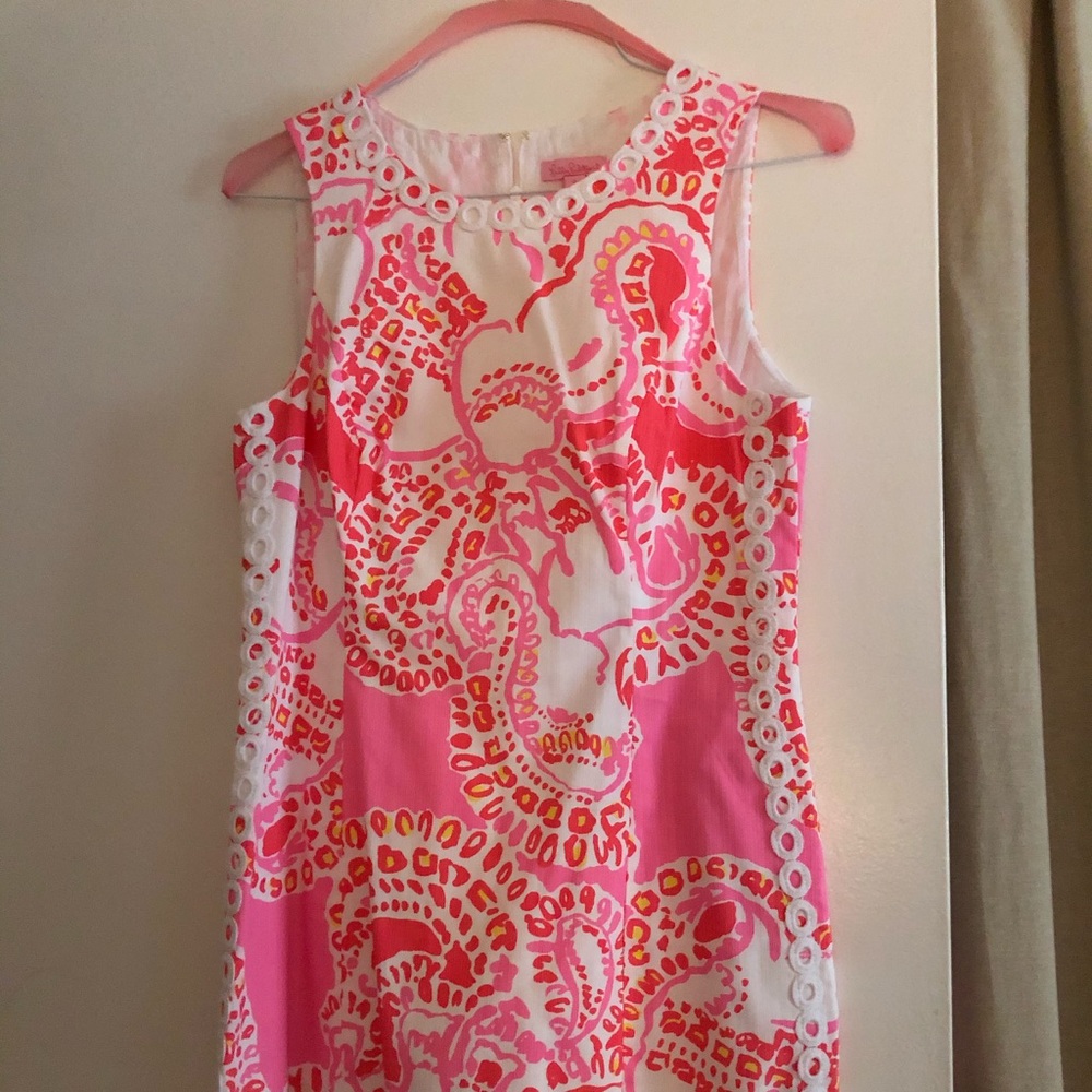 Lilly Pulitzer shift dress. Elephant print